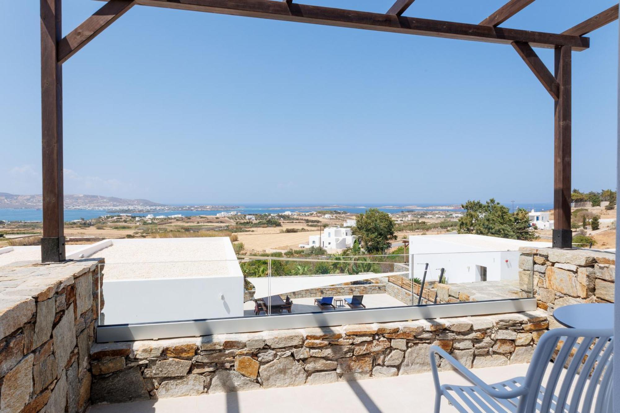 Kouros Blanc Resort & Suites Pounda Pokoj fotografie